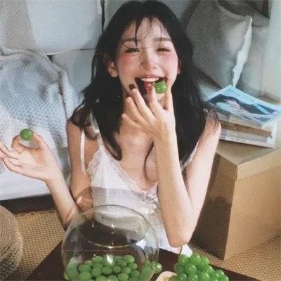 凤鸣怪谈